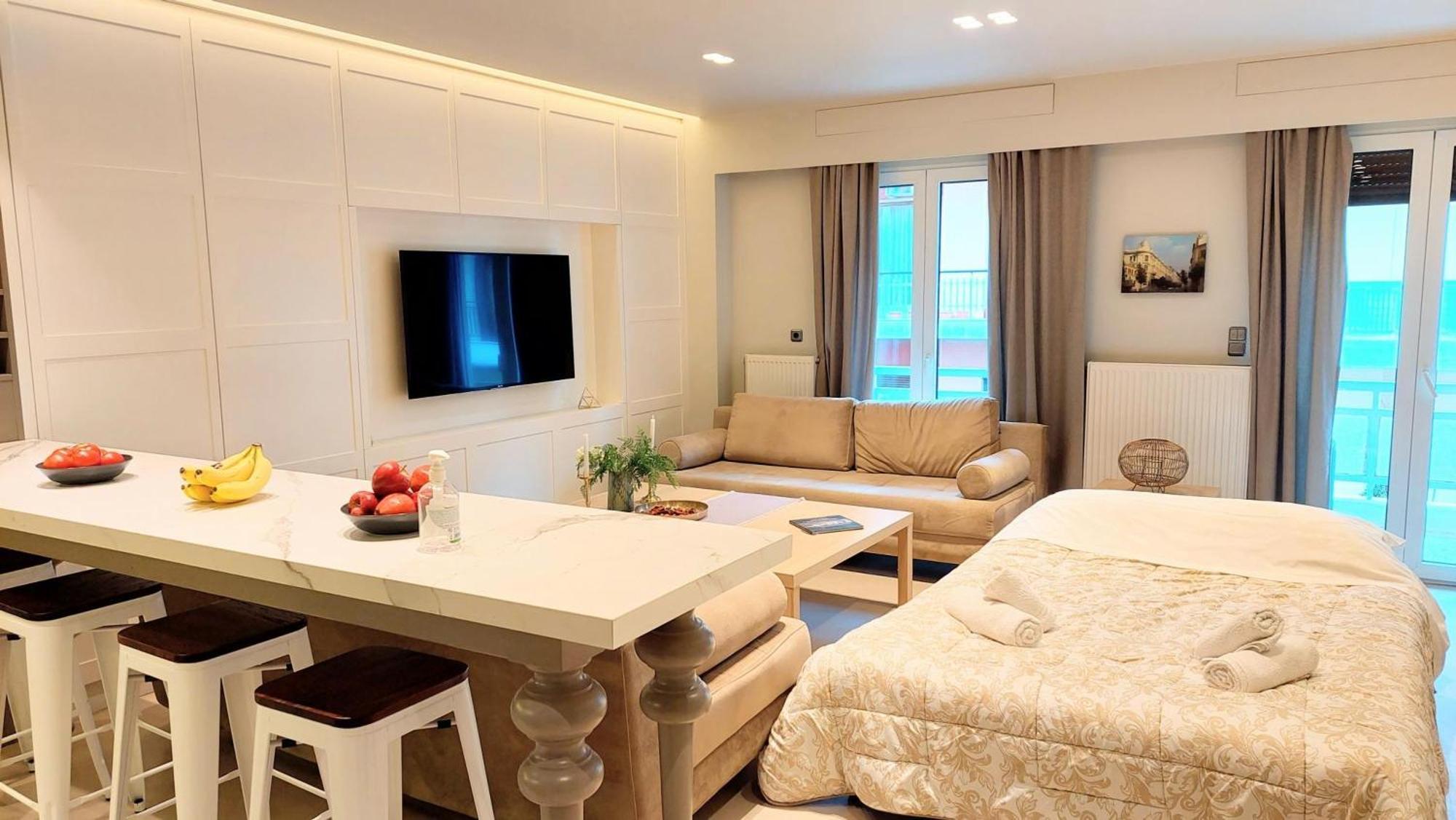 Luxurious Apartment In Acropolis Atene Esterno foto