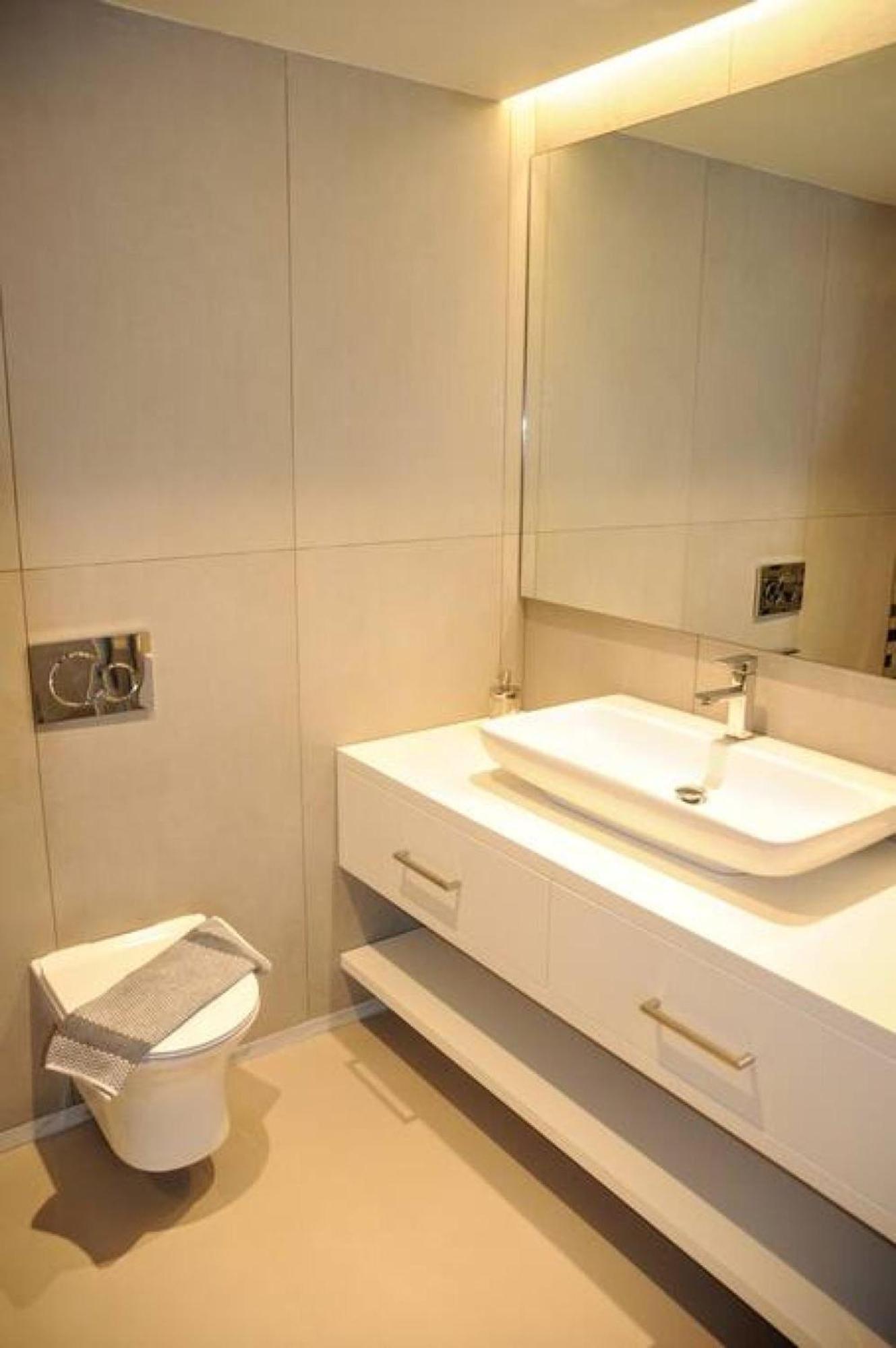 Luxurious Apartment In Acropolis Atene Esterno foto