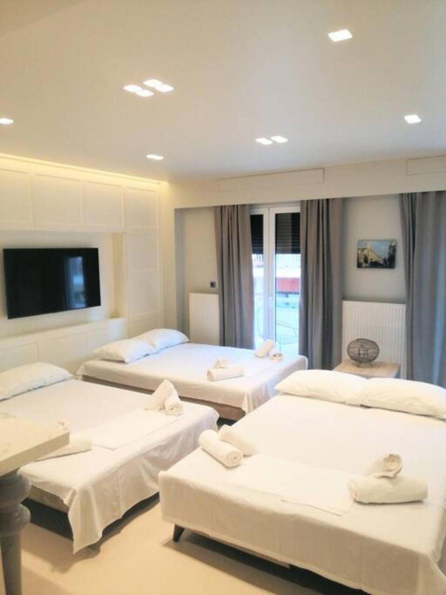 Luxurious Apartment In Acropolis Atene Esterno foto