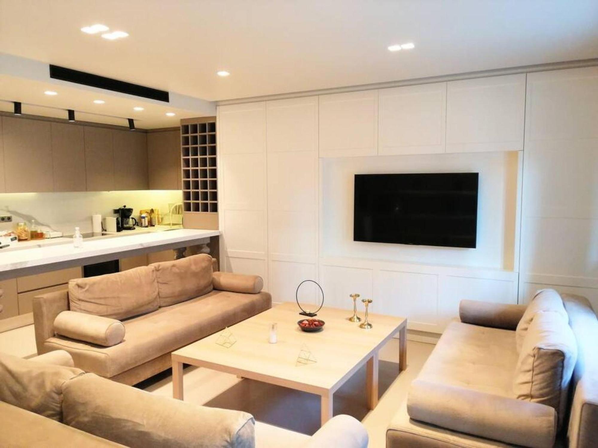 Luxurious Apartment In Acropolis Atene Esterno foto